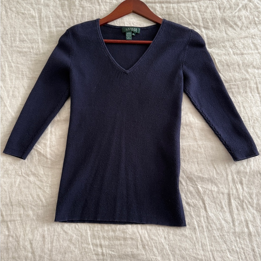 Lauren Ralph Lauren navy blue, ribbed-knit, V-neck, 3/4 sleeve sweater shirt XS